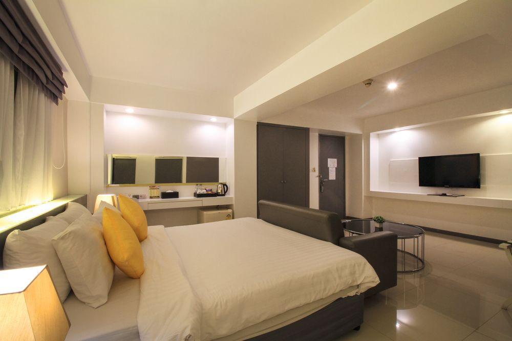 Myhotel Cmyk@Ratchada Bangkok Exteriér fotografie