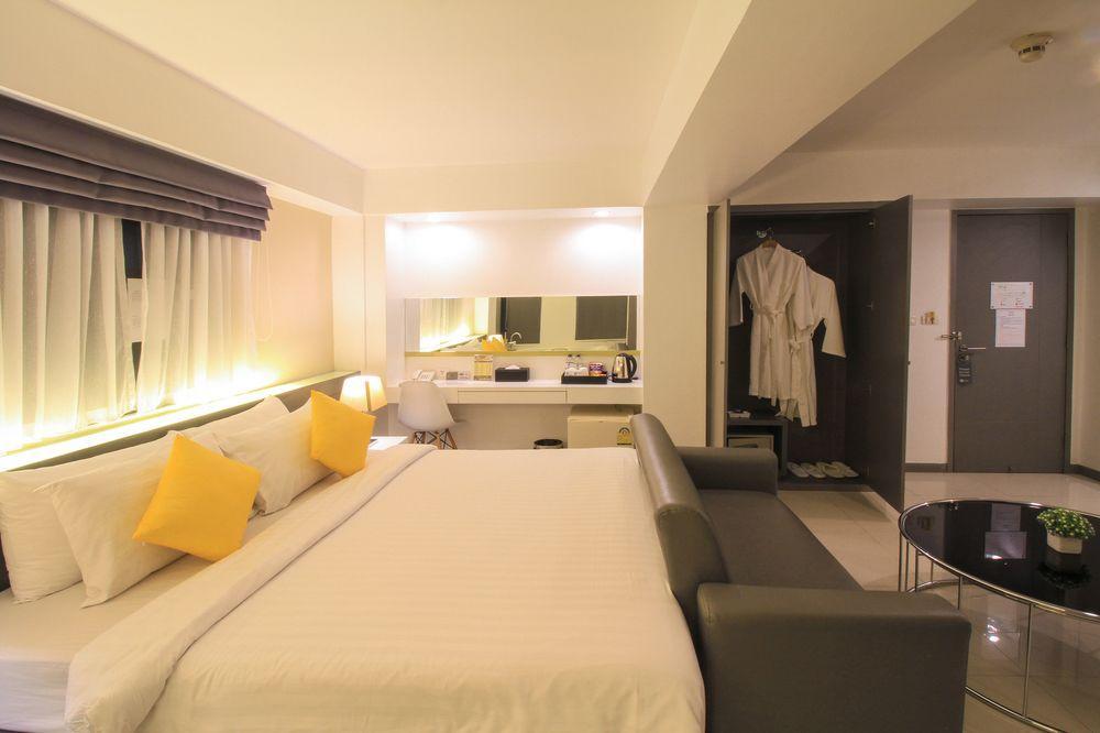 Myhotel Cmyk@Ratchada Bangkok Exteriér fotografie