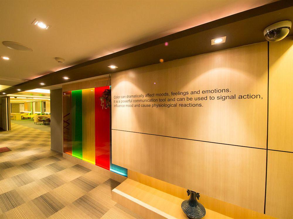 Myhotel Cmyk@Ratchada Bangkok Exteriér fotografie